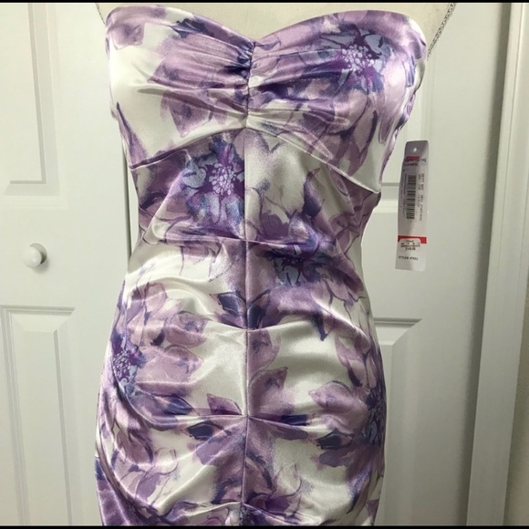 NWT Homecoming, Prom, or Spring Formal! - Picture 2 of 7